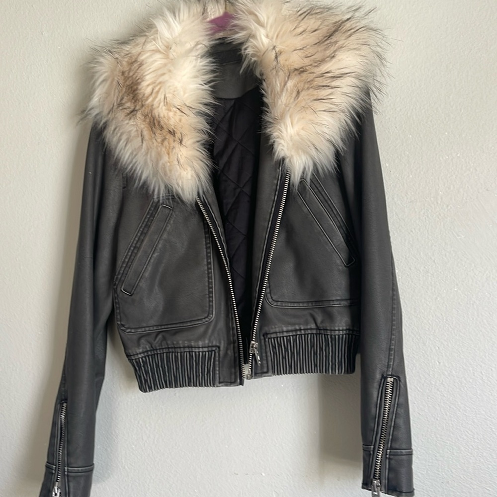 Size small - perfect and rare